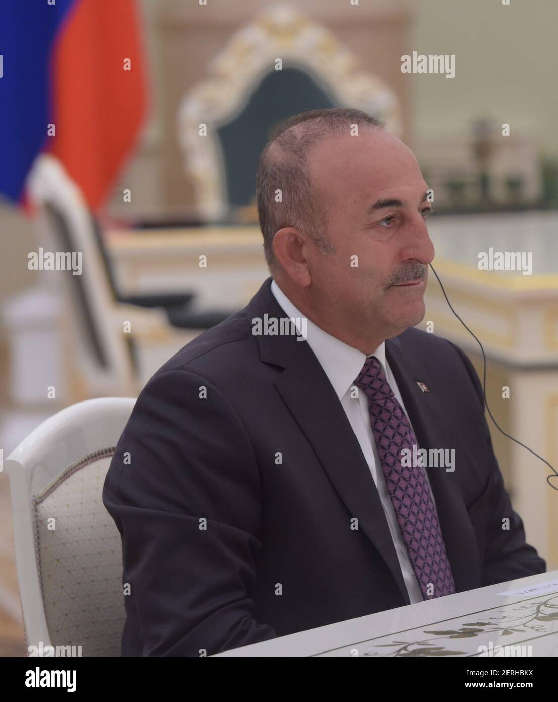 Der russische Präsident Wladimir Putin trifft sich mit dem türkischen Außenminister Mevlut Cavusoglu und dem türkischen Verteidigungsminister Hulsi Akar im Kreml. Der türkische Außenminister Mevlut Cavusoglu vor dem Treffen. 24. August 2018. Russland, Moskau. Foto: Dmitry Asarov/Kommersant/Sipa USA Stockfoto