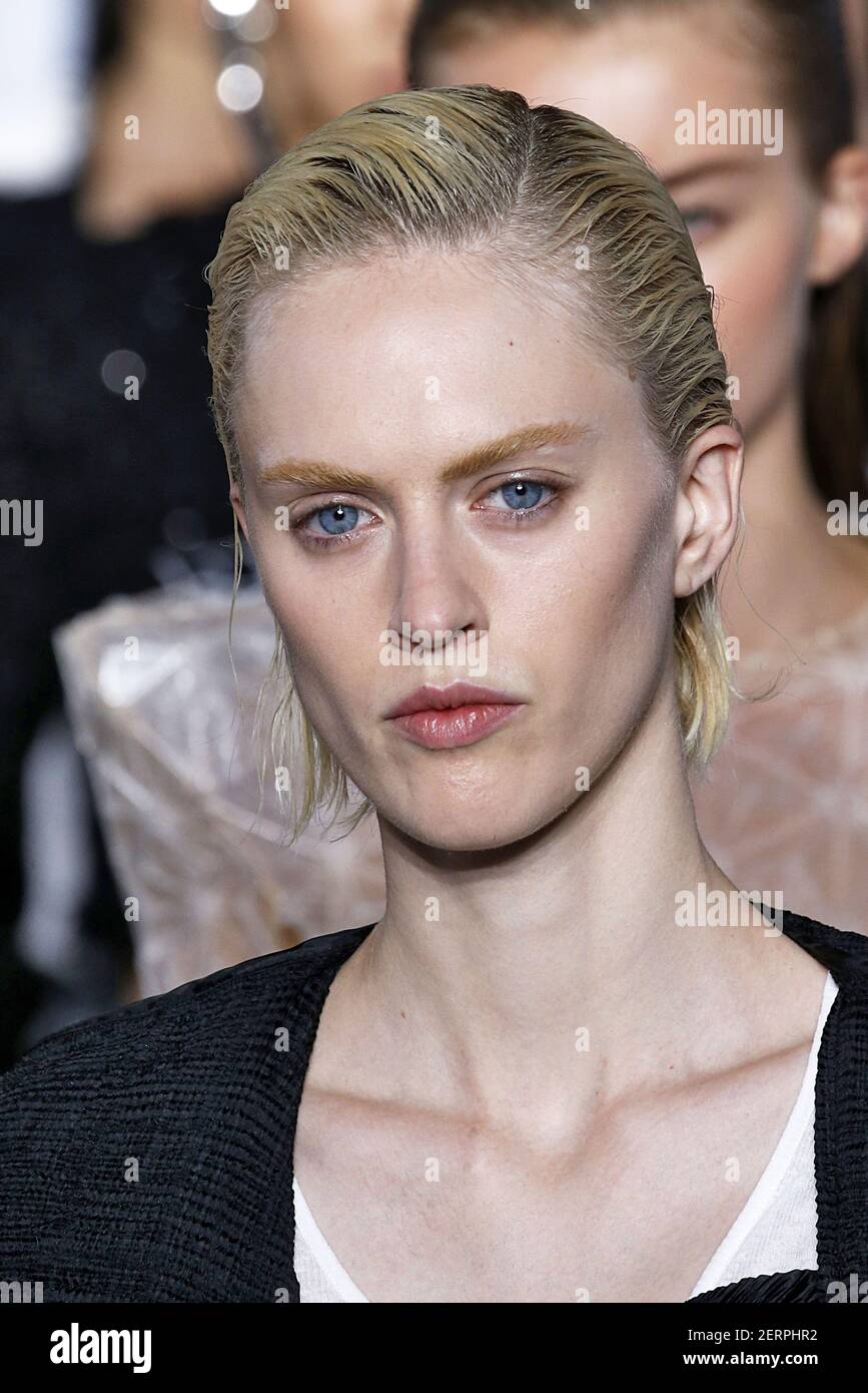Sarah Brannon läuft auf dem Laufsteg während der Balmain Fashion Show während der Paris Fashion Week Spring Summer 2019, die am 28. September 2018 in Paris, Frankreich, stattfand. (Foto von Jonas Gustavsson/Sipa USA) Stockfoto