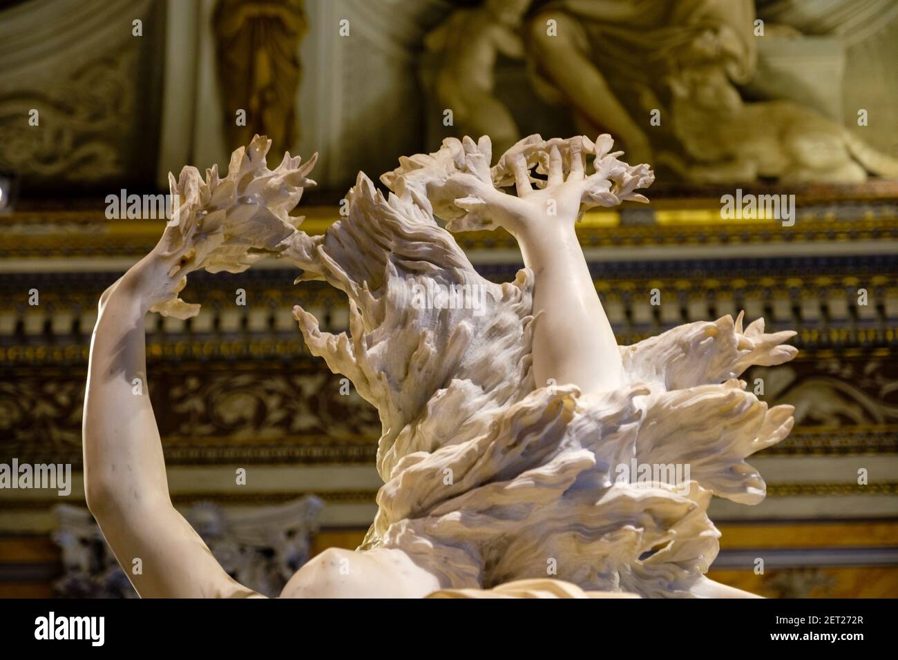 Daphne-Metamorphose, Detail der Hände der Apollo- und Daphne-Skulptur, Gian Lorenzo Bernini-Statue, Galleria Borghese Museum, Villa Borghese, Rom, Italien Stockfoto
