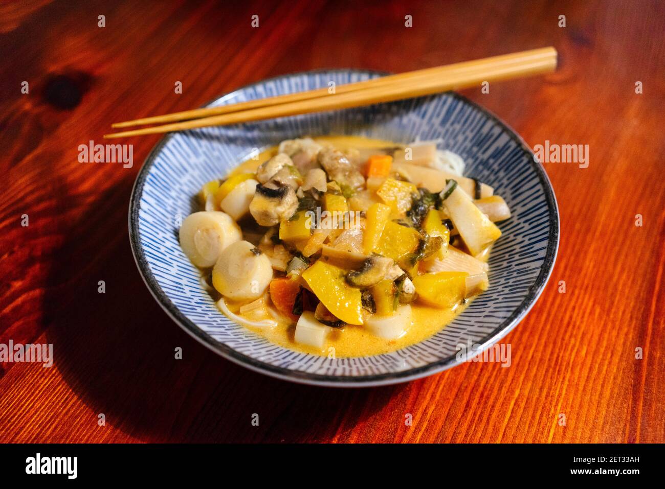 Gemüsecurry mit niedrigem Freiheitsgrad Stockfoto
