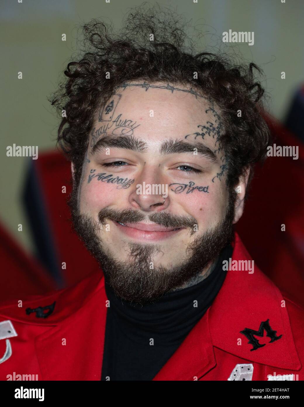 Postmen Rapper WESTWOOD, LOS ANGELES, CA, USA - DEZEMBER 01: Rapper Post Malone aka ...