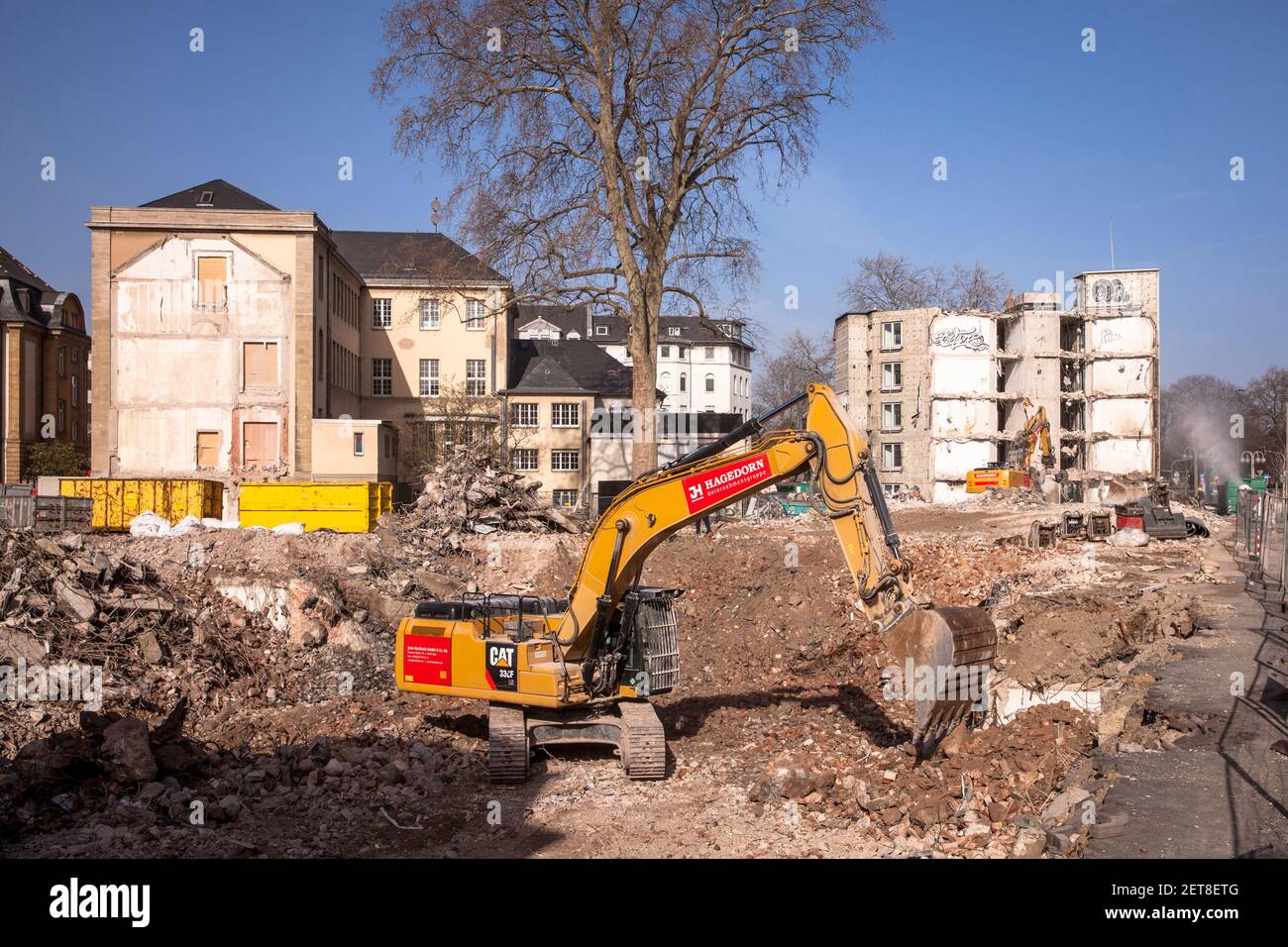 Abriss der ehemaligen Baustelle der Zürcher Versicherungsgesellschaft in der Riehler Straße, Köln. Abriss des bisherigen Buerogebaeudeareal Stockfoto