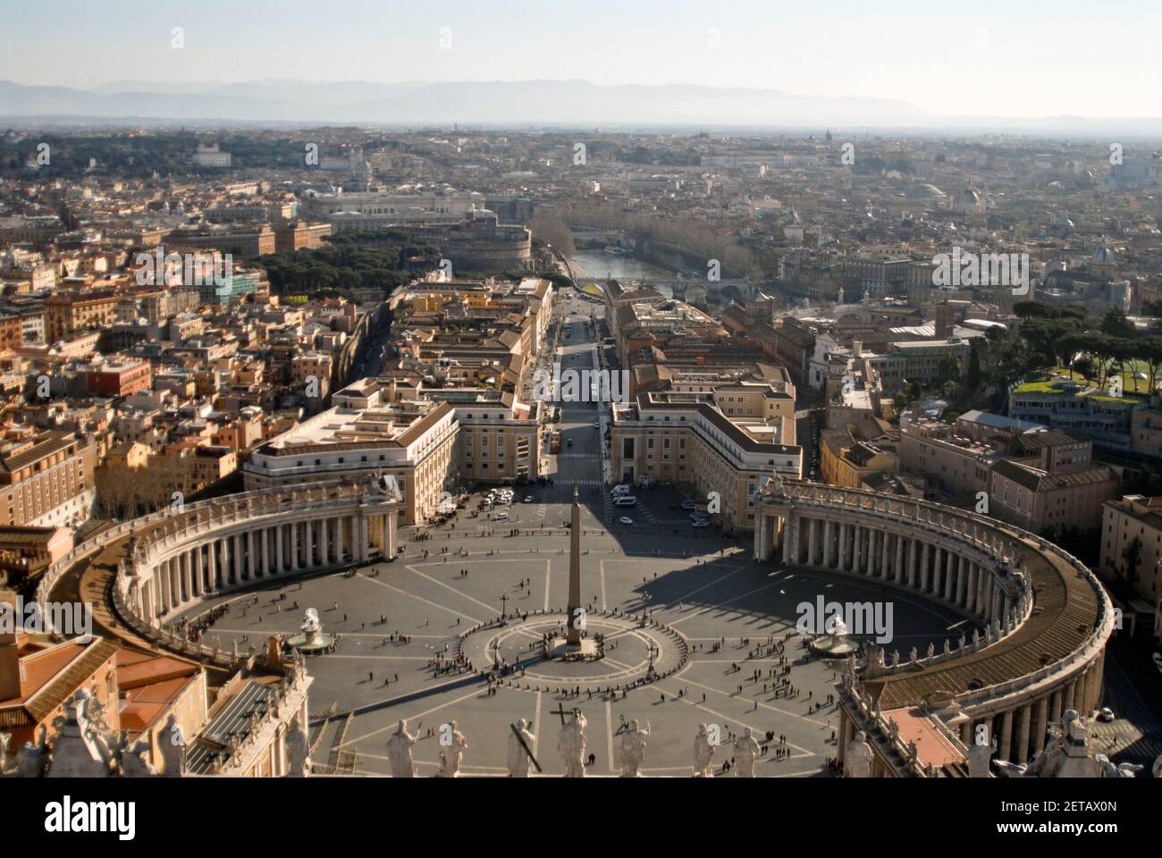 Vatikanstadt; Piazza San Pietro Luftaufnahme vom Petersdom. Rom Stockfoto