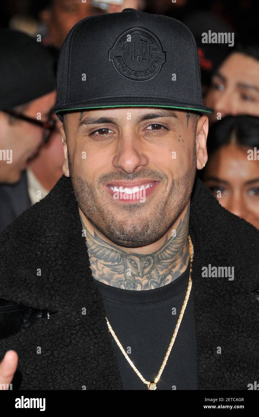 Nicky Jam kommt bei der xxx Return of Xander Cage Los Angeles Premiere im TCL Chinese Theatre in Hollywood CA am Donnerstag 19. Januar 2017 Foto von Sthanlee B. Mirador Bitte