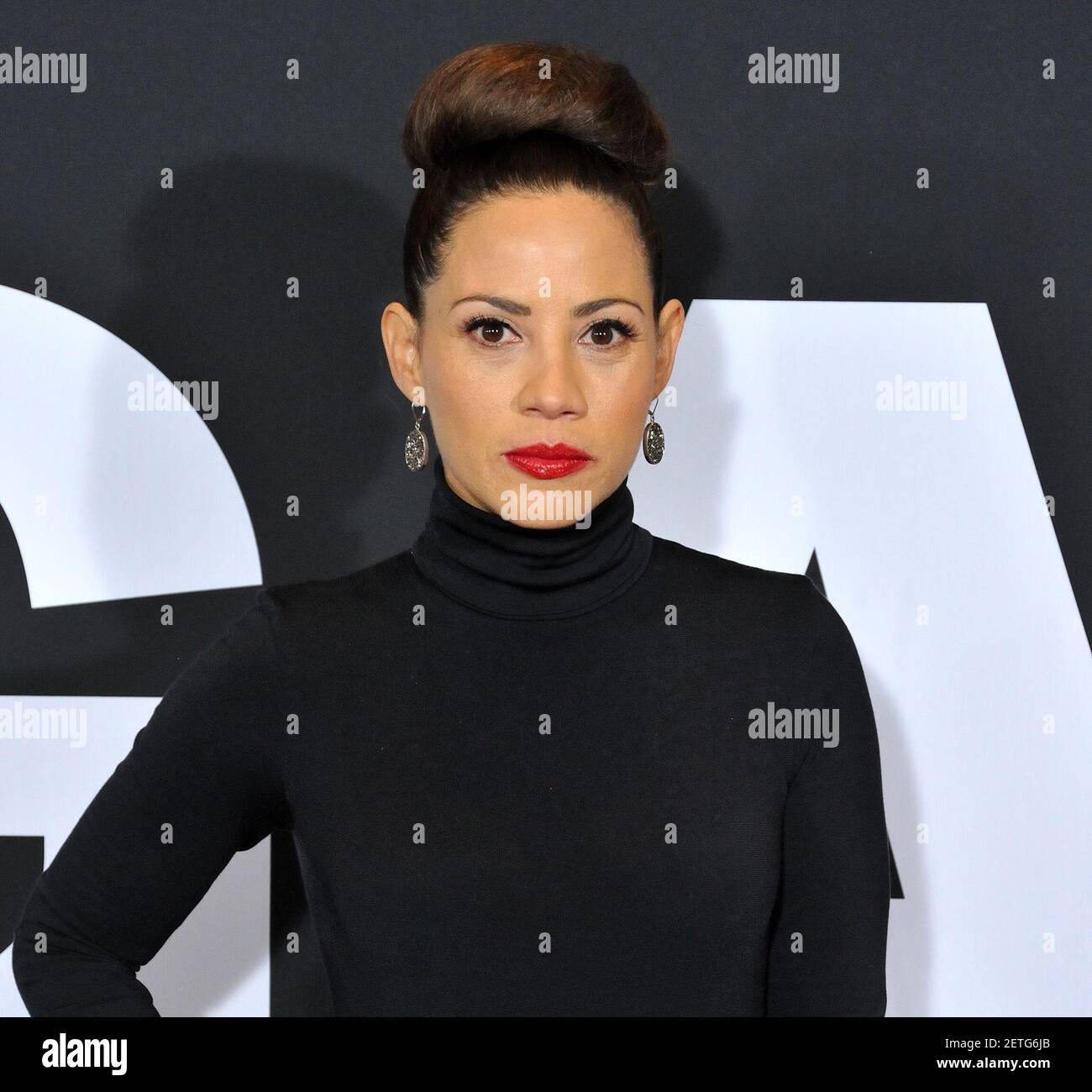 Die Schauspielerin Elizabeth Rodriguez nimmt am 24. Februar 2017 an der Vorführung von 'Logan' im Rose Theatre im Jazz im Lincoln Center in New York, NY, Teil. (Foto von Stephen Smith) *** Bitte benutzen Sie den Credit from Credit Field *** Stockfoto