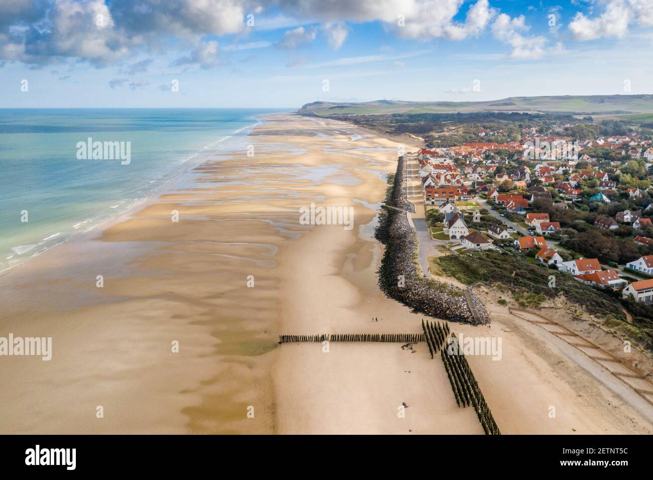 Vue aérienne de la Plage de Wissant à marée basse, Frankreich, Hauts de France, Côte d'Opale Stockfoto