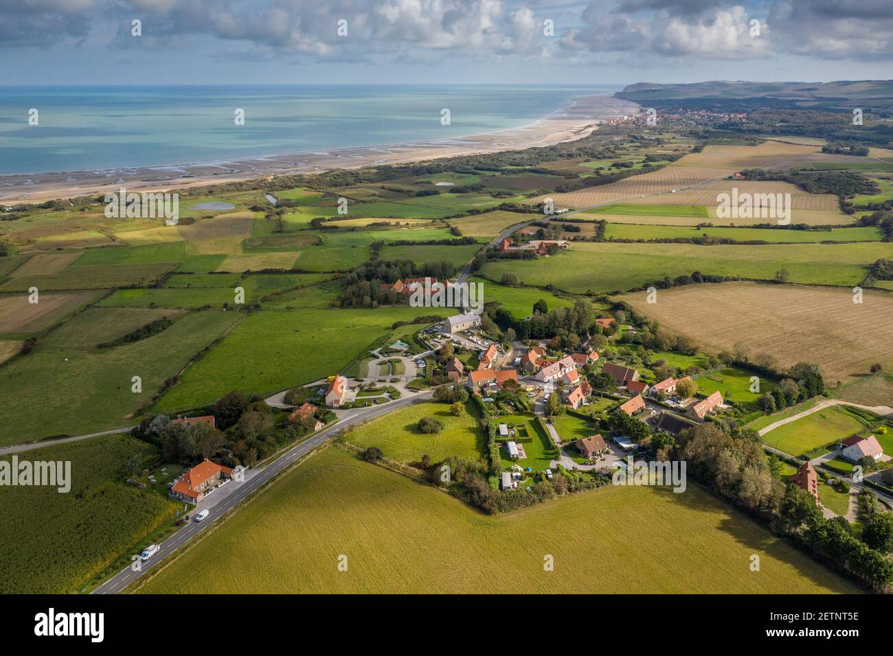Vue aérienne du Village de Tardinghen, Frankreich, Côte d'Opale Stockfoto