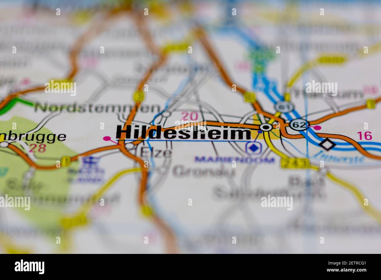 Hildesheim auf einer Straßenkarte oder Geografie-Karte und angezeigt atlas Stockfoto