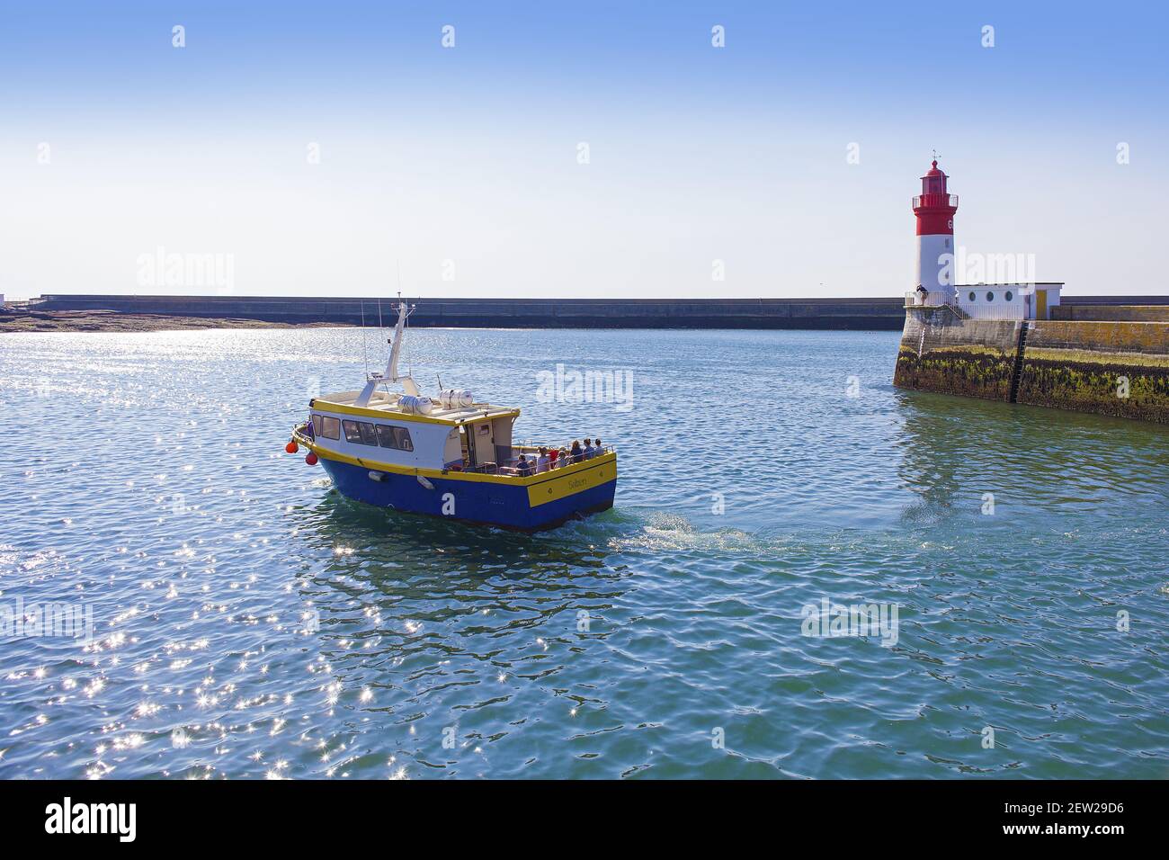 Frankreich, Finistère (29), Pays Bigouden, Le Guilvinec, Premier Port de pêche artisanale de France, 10h15 : Départ d'une navette pour une Promenade en mer Stockfoto