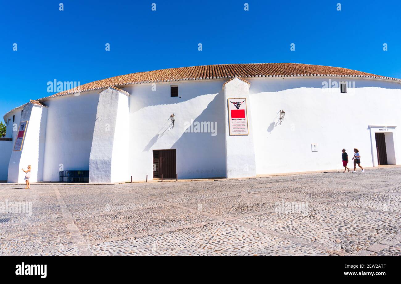 RONDA, SPANIEN - 08. Aug 2019: Spains älteste Stierkampfarena aus dem Jahr 1785, Ronda, Provinz Málaga, Andalusien, Spanien Stockfoto