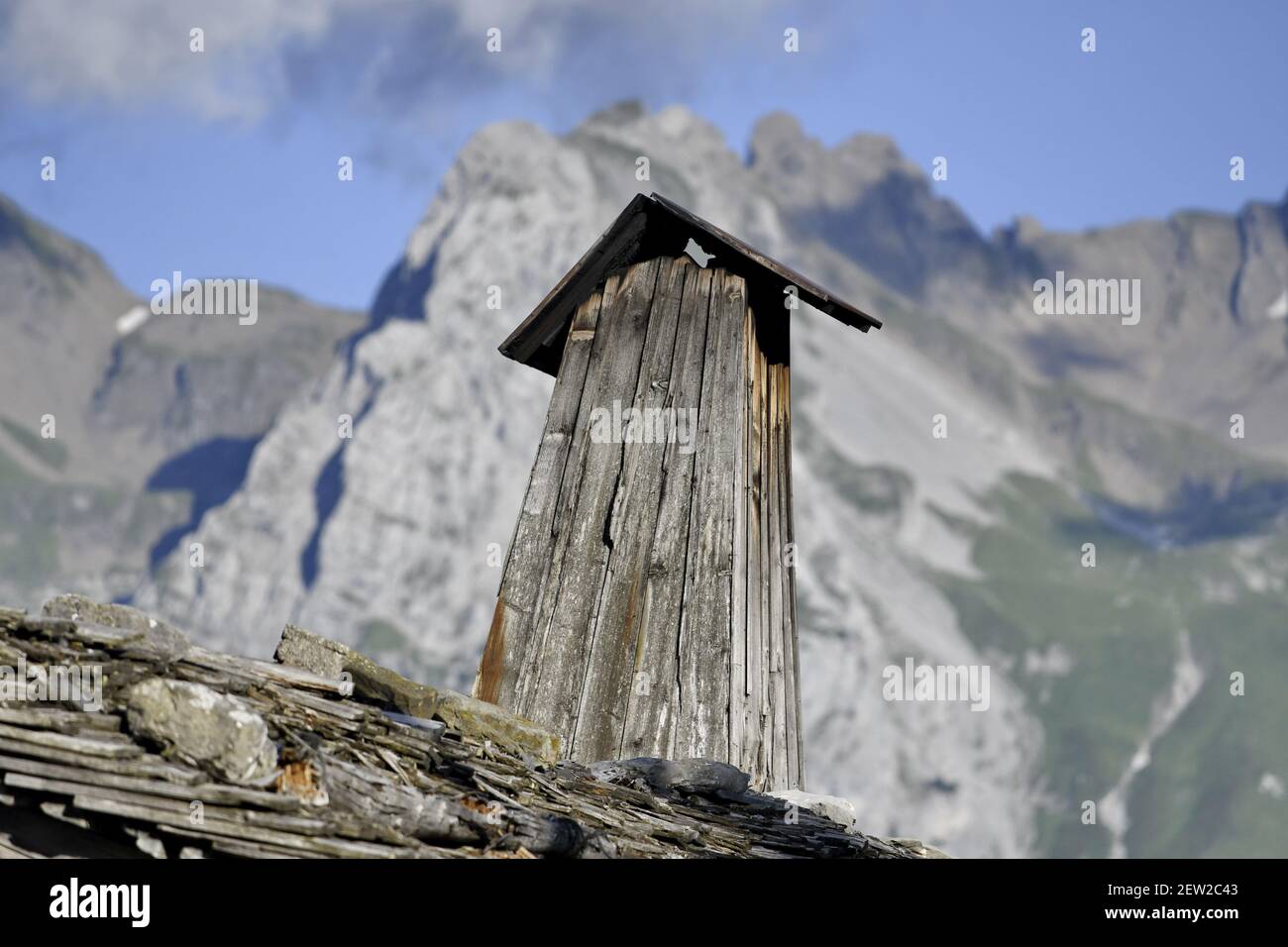 Frankreich, Haute Savoie, Holzbau, Chalets, Kamin, Aravis Kette Stockfoto