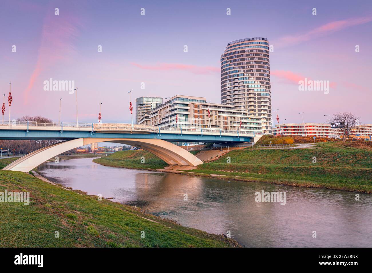 Wislok River in Rzeszow. Rzeszow, Subcarpathia, Polen. Stockfoto