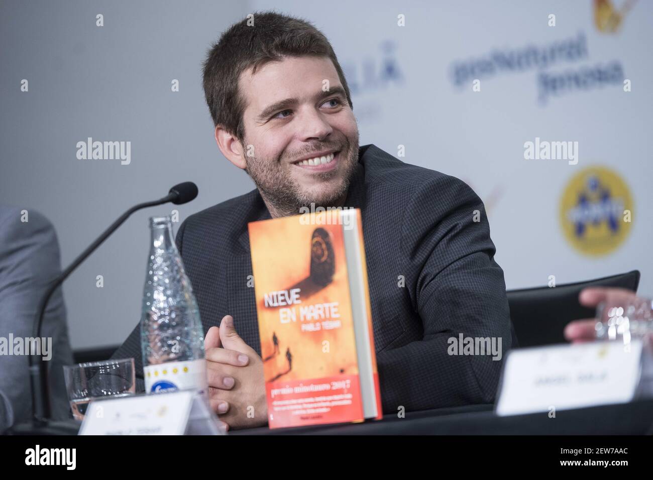 Der Schriftsteller Pablo Tebar, Gewinner des Minotauro Awards, nimmt an der Pressekonferenz beim Sitges Film Festival in Barcelona, Spanien, am 10. Oktober 2017 Teil. (Foto von BorjaB.Hojas/Alter Photos) Stockfoto