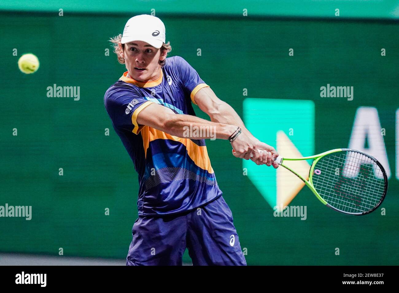 ROTTERDAM, NIEDERLANDE - MÄRZ 2: Alex de Minaur aus Australien während seines Spiels gegen John Millman aus Australien während der ABN AMRO World Ten 48e Stockfoto
