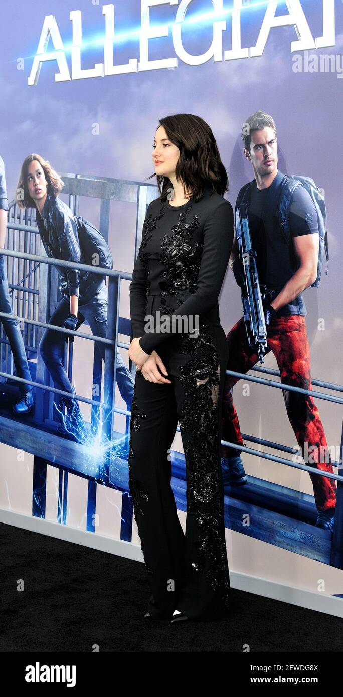 Die Schauspielerin Shailene Woodley nimmt am 14. März 2016 an der Weltpremiere von 'The Divergent Series: Allegiant' im AMC Loews Lincoln Square Cinemas in New York, NY, Teil. Stockfoto
