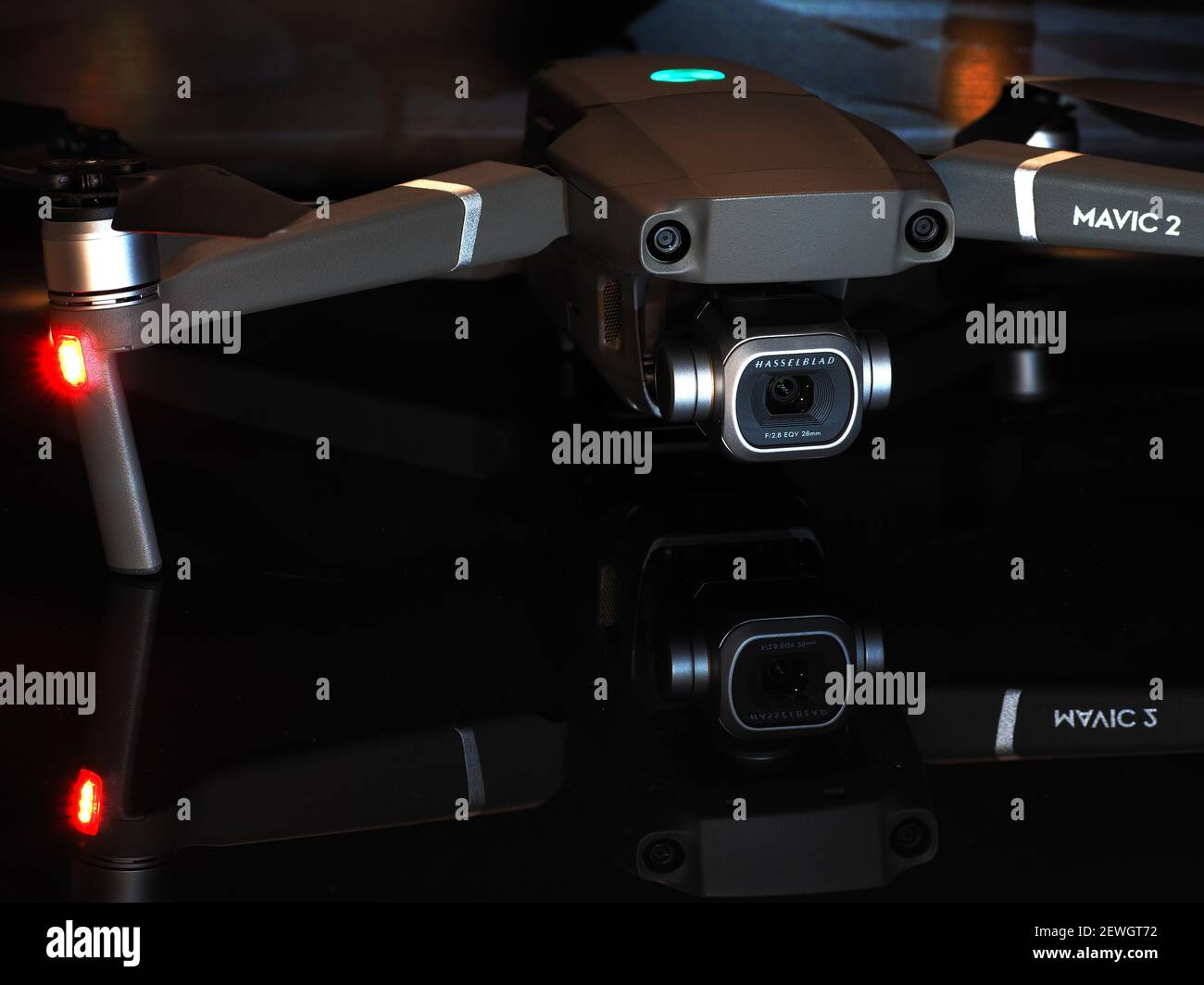 Drohne, Quadcopter DJI mavik 2 Pro. Fotovideo der aeros. Stockfoto