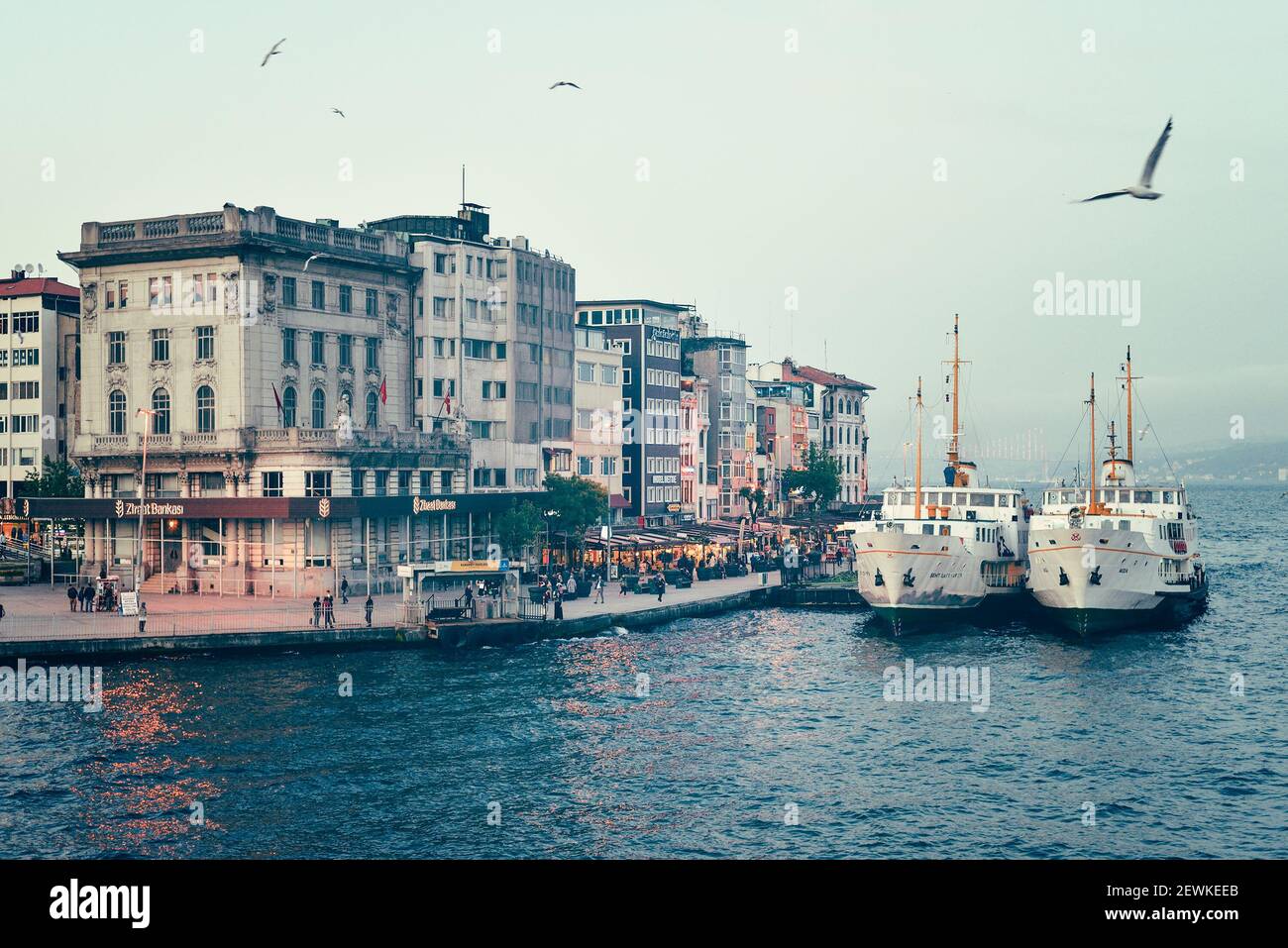 Istanbul, Türkei - 3. Mai 2017: Schöne Aussicht auf das historische Viertel der Stadt Stockfoto