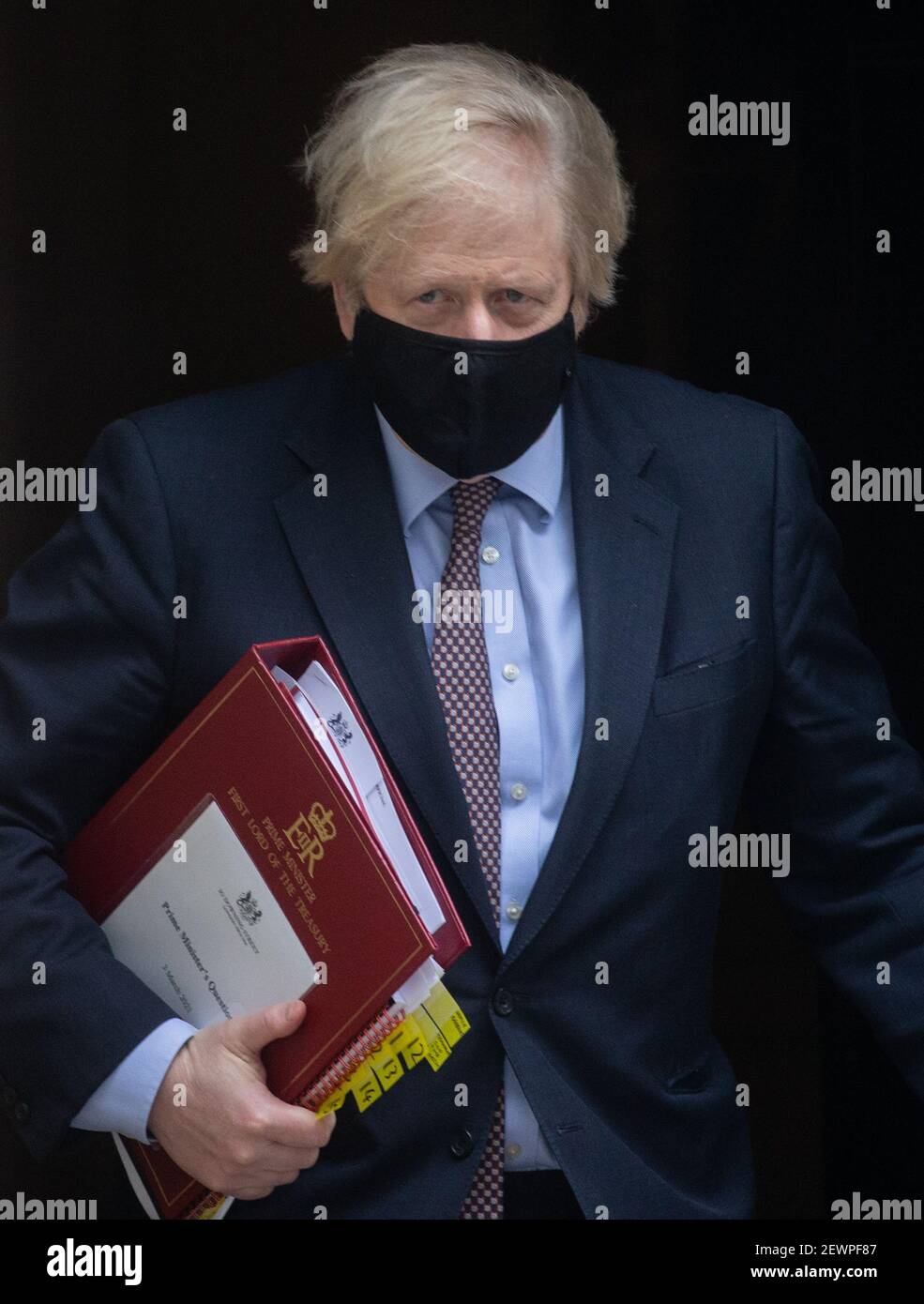 London, Großbritannien. März 2021, 3rd. Der britische Premierminister Boris Johnson verlässt die Downing Street 10, um im Unterhaus Fragen des Premierministers zu stellen. Heute wird Rishi Sunak sein Budget liefern. Kredit: Mark Thomas/Alamy Live Nachrichten Stockfoto