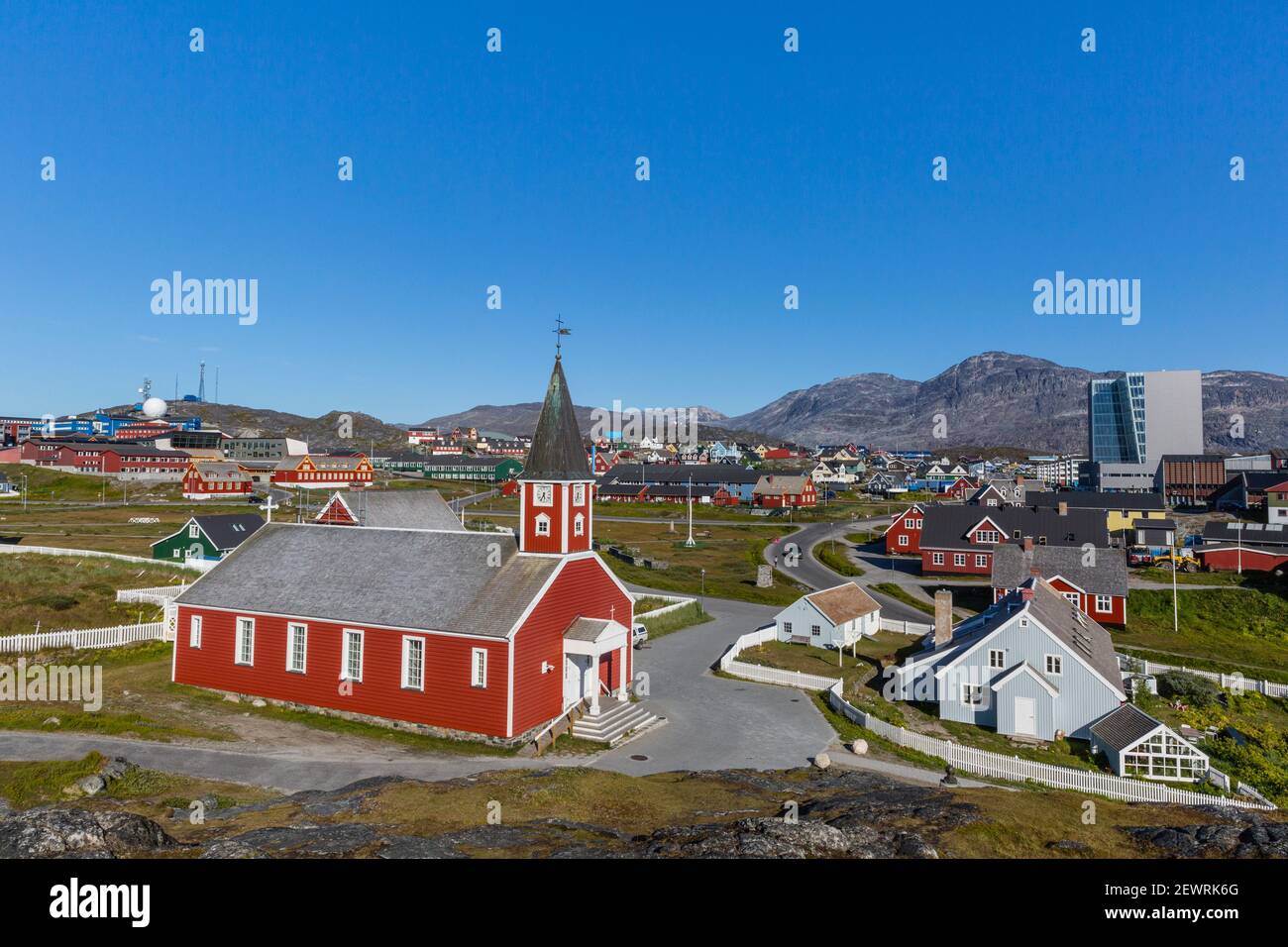 Die lutherische Kathedrale in Nuuk (Godthab), die Hauptstadt und die größte Stadt Grönlands, Polarregionen Stockfoto
