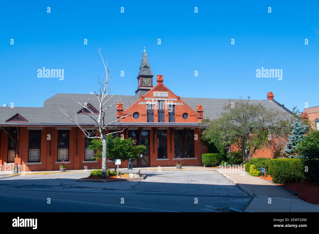 Woonsocket Bahnhof am Depot Square in Main Street Historic District in der Innenstadt von Woonsocket, Rhode Island RI, USA. Stockfoto