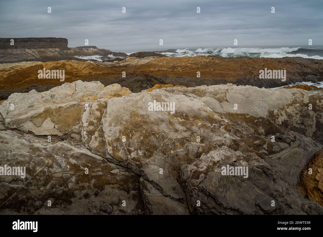 Farbige Felsen in Montana de Oro, Kalifornien Stockfoto