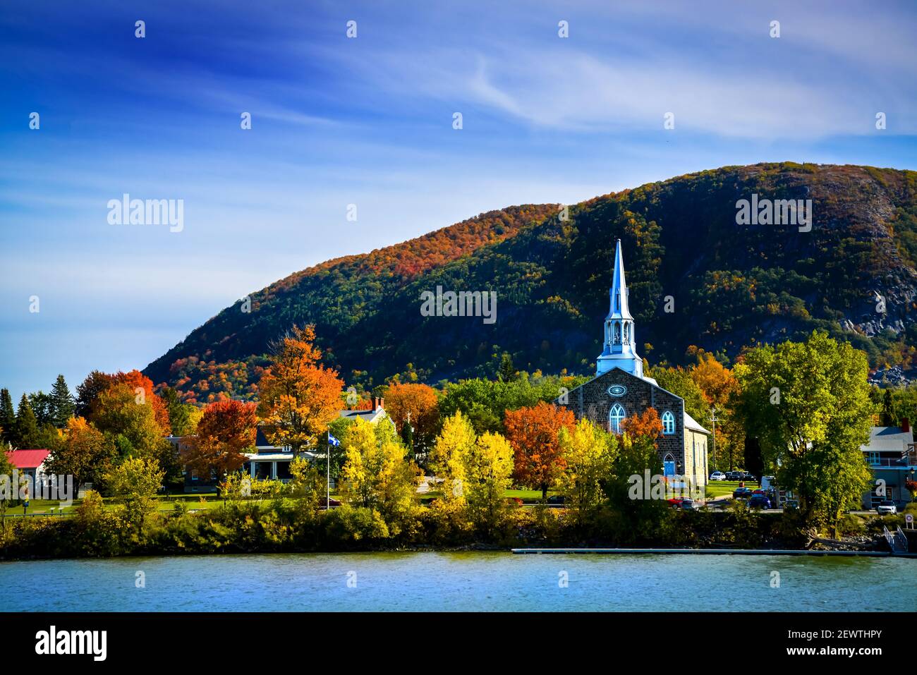 Mont-Saint-Hilaire Quebec, Kanada Berg im Herbst Stockfoto