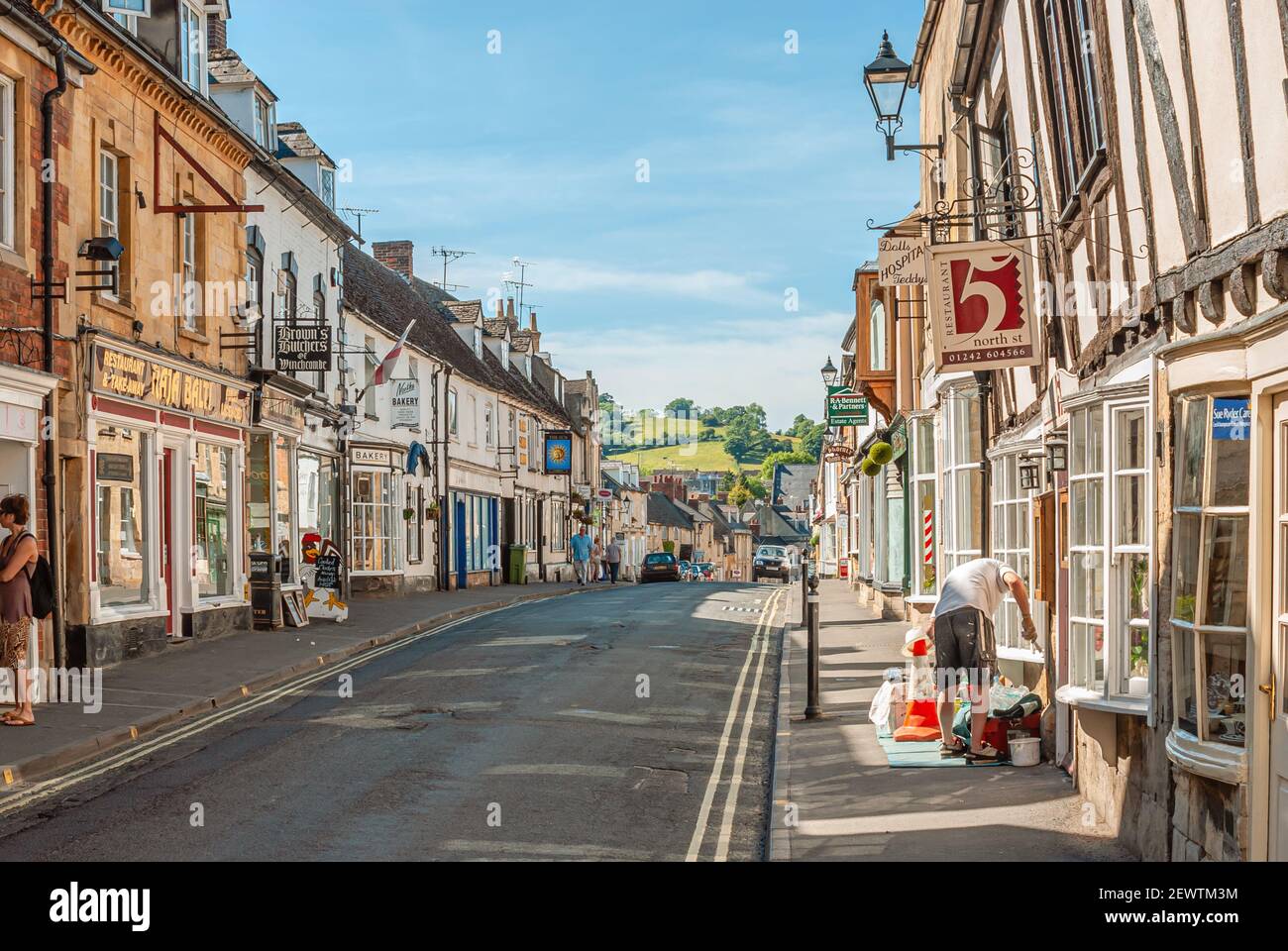 Historische Häuser im Stadtzentrum von Winchcombe in Gloucestershire, England, Großbritannien Stockfoto