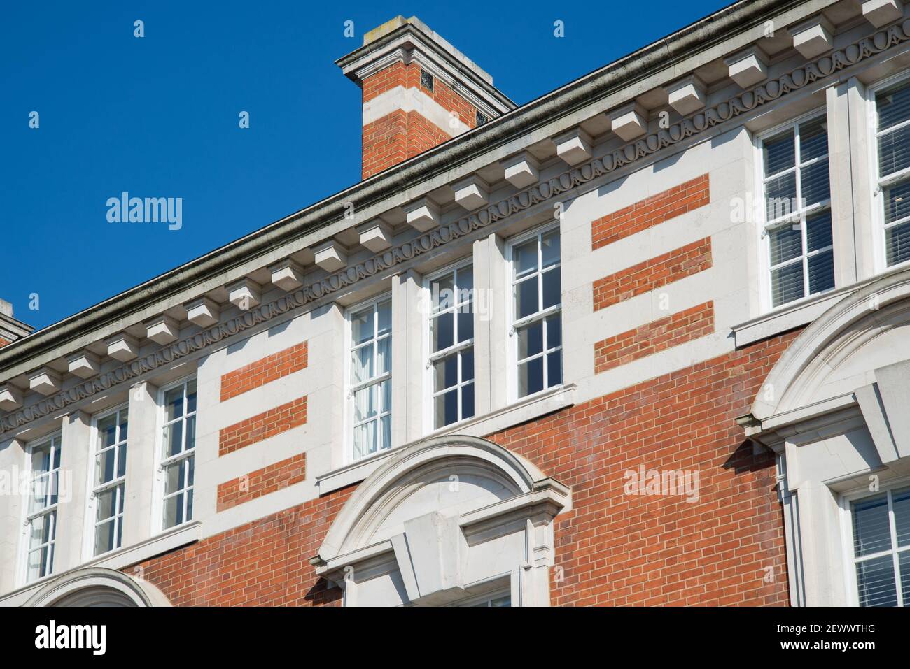 Acton Town Hall Municipal Civic Architecture von Raffles und Gridley Stockfoto