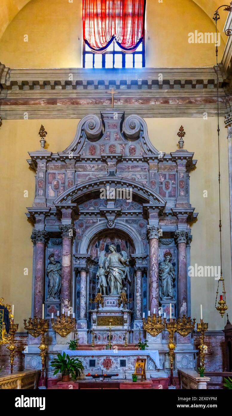 Schrein Heilige Kirche des Engels San Raphael Angelo San Raffaele Basilica Altar Venedig Italien. Kirche abgeschlossen 800 und zuletzt 1700s. Stockfoto