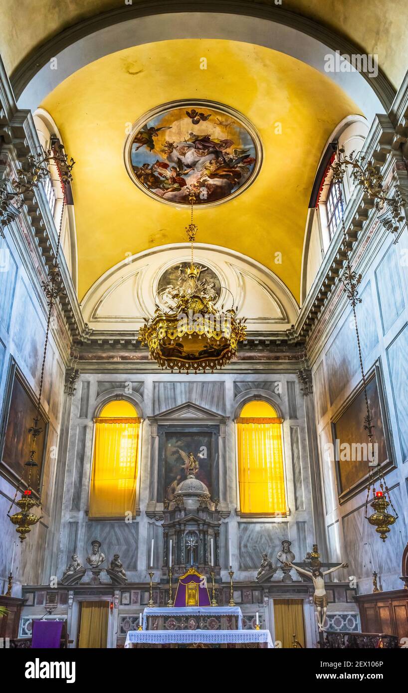 Kirche des Engels San Raphael Angelo Basilika San Raffaele Altar Venedig Italien. Kirche abgeschlossen 800 und zuletzt 1700s. Stockfoto