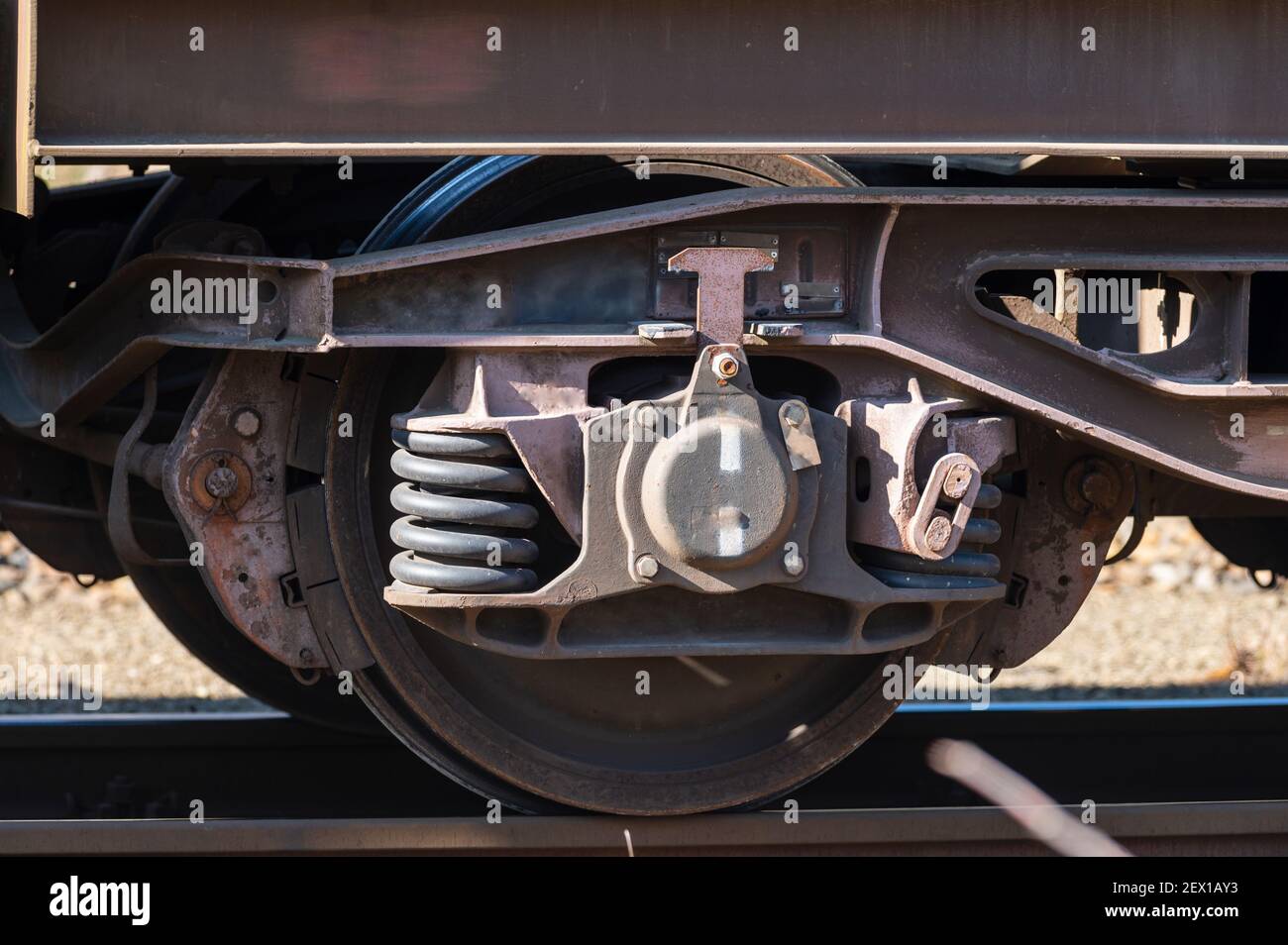 Detail eines Drehgestells eines Eisenbahnwagens Stockfoto