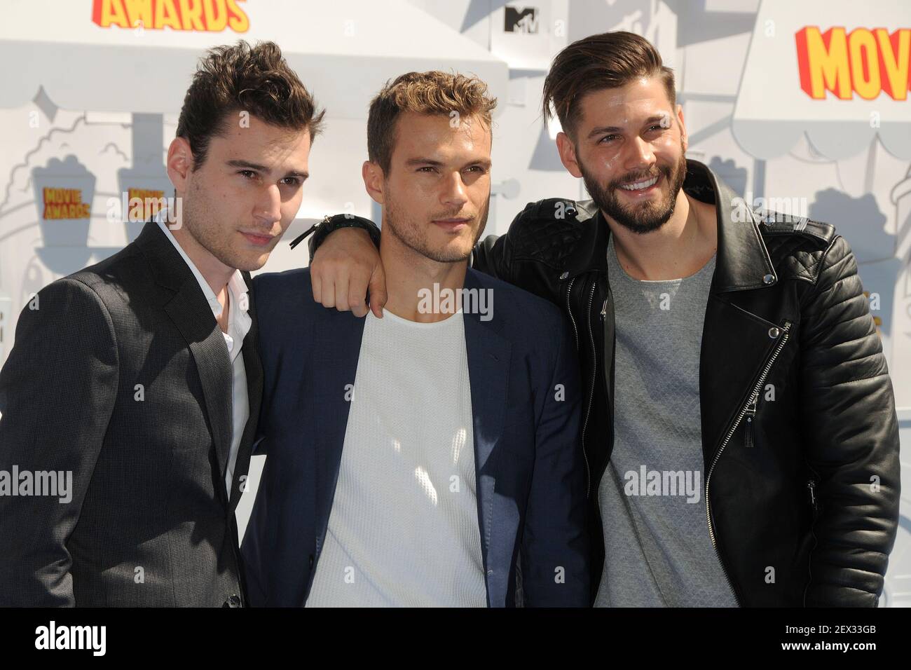 12. April 2015 - Los Angeles, Kalifornien - John Garet Stoker, Ryan Cooper, Casey Jon Deidrick. 2015 MTV Movie Awards - Ankunft im Nokia Theater LA Live. Foto-Kredit: Byron Purvis/AdMedia *** Bitte benutzen Sie die Gutschrift aus dem Kreditfeld *** Stockfoto