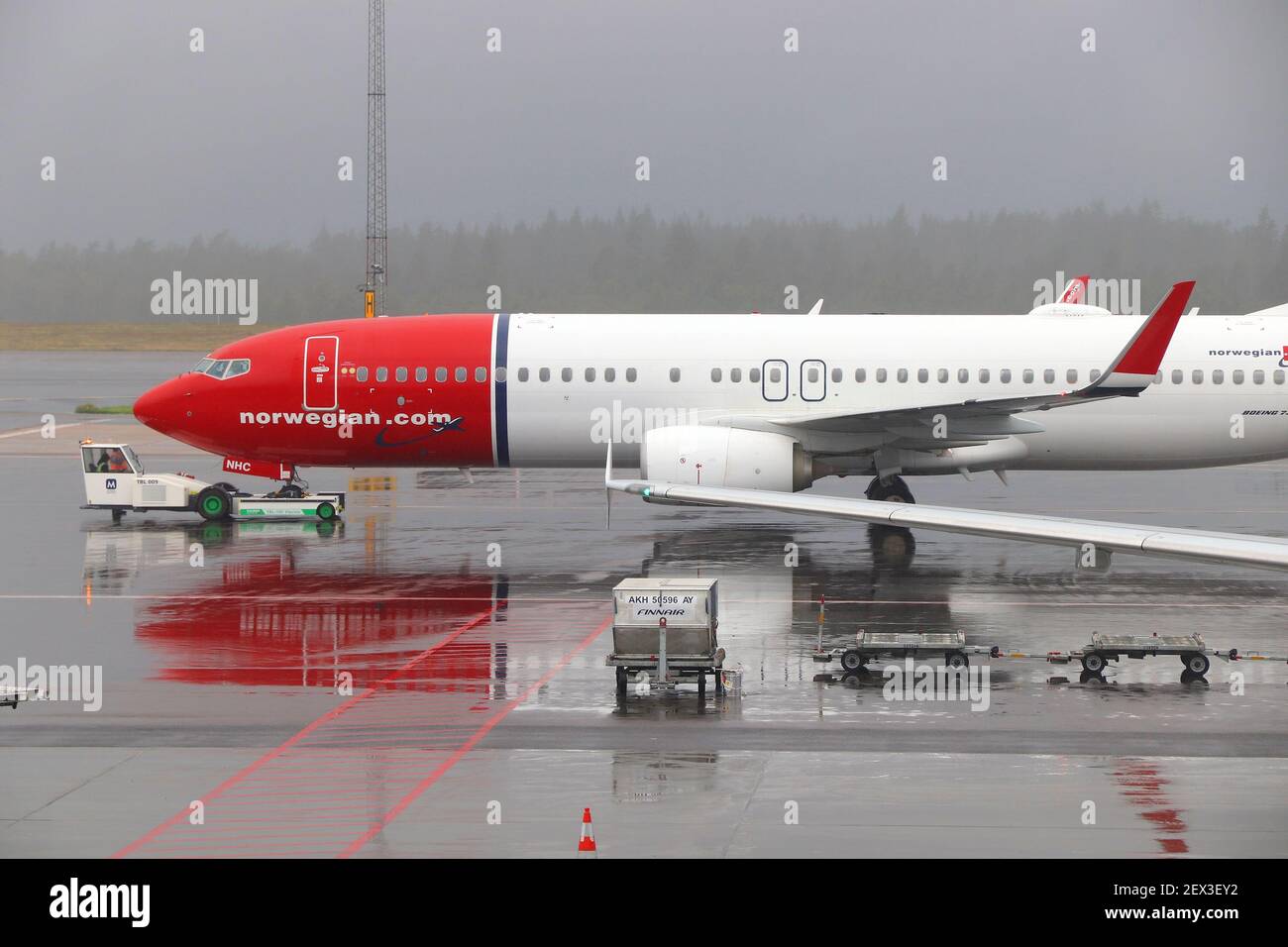 Göteborg, Schweden - 28. AUGUST 2018: Norwegian Air Shuttle Boeing 737 in Göteborg Landvetter Flughafen in Schweden. Es ist die 2 verkehrsreichsten Flughafen Sw Stockfoto