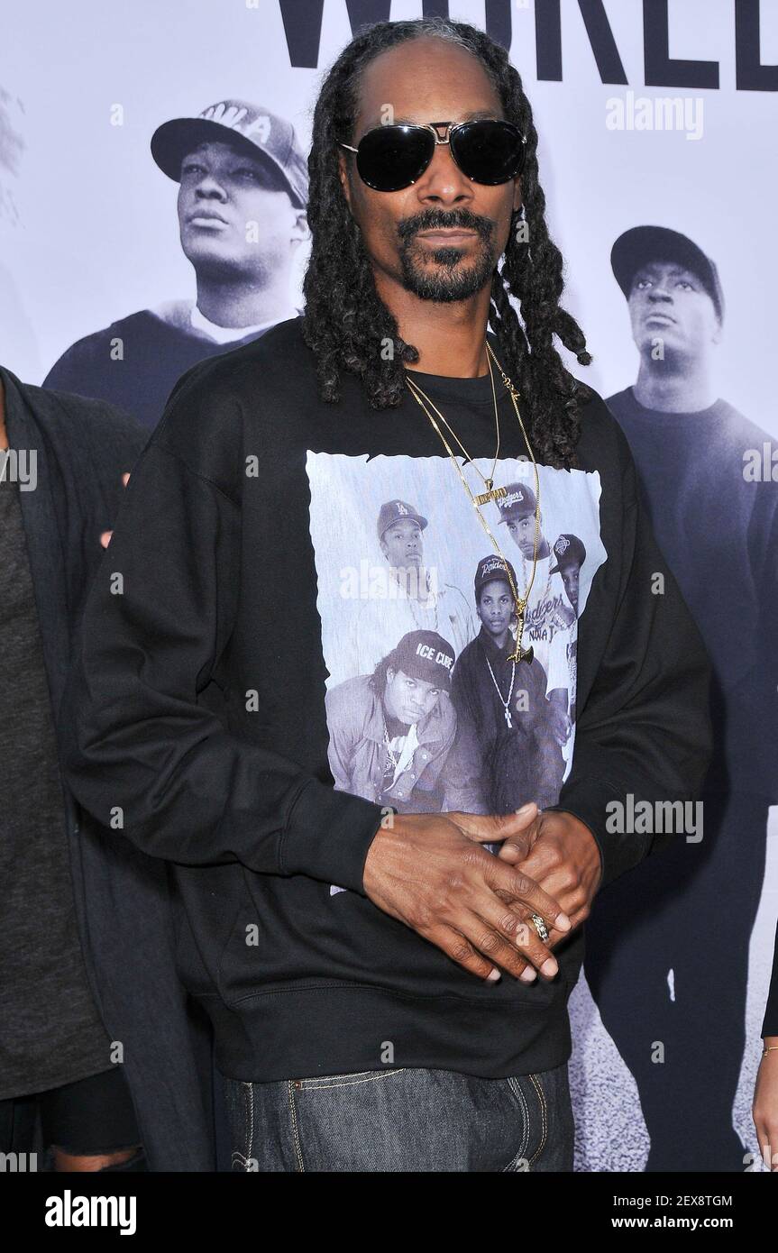 Who Played Snoop Dogg In Straight Outta Compton Snoop Dogg kommt bei der "Straight Outta Compton" Los Angeles Premiere