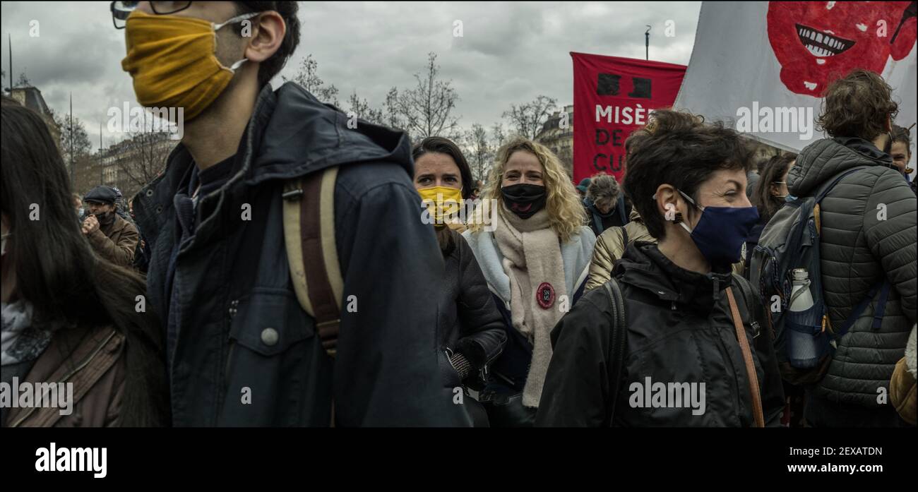 Demonstration von Animateuten wegen ihrer Arbeitsunfähigkeit aufgrund der Schließung von Kulturstätten aufgrund der Covid-Epidemie von 19. Paris, Frankreich. März 4, 2021. Foto von Khahn Renaud/ABACAPRESS.COM Stockfoto