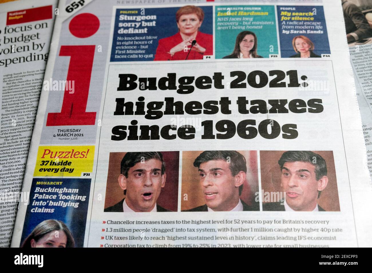 Rishi Sunak 'Budget 2021: Höchste Steuern seit 1960s' i Titelseite Zeitung Schlagzeile am 4. März 2021 in London England Großbritannien Stockfoto