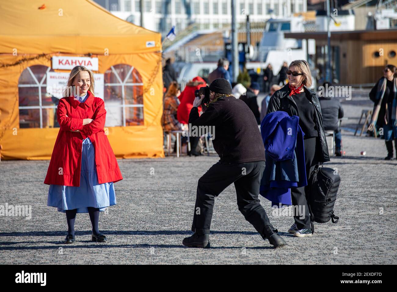 Modeaufnahmen auf dem Helsinki Market Square in Helsinki, Finnland Stockfoto