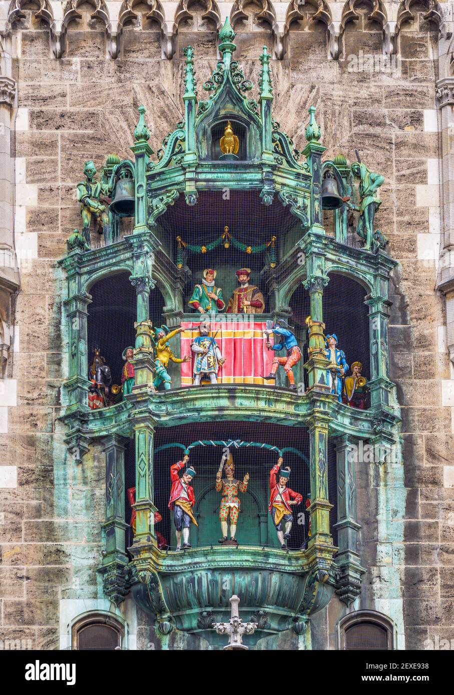 Glockenspiel in der New Town Hall, München, Bayern, Deutschland, Europa Stockfoto