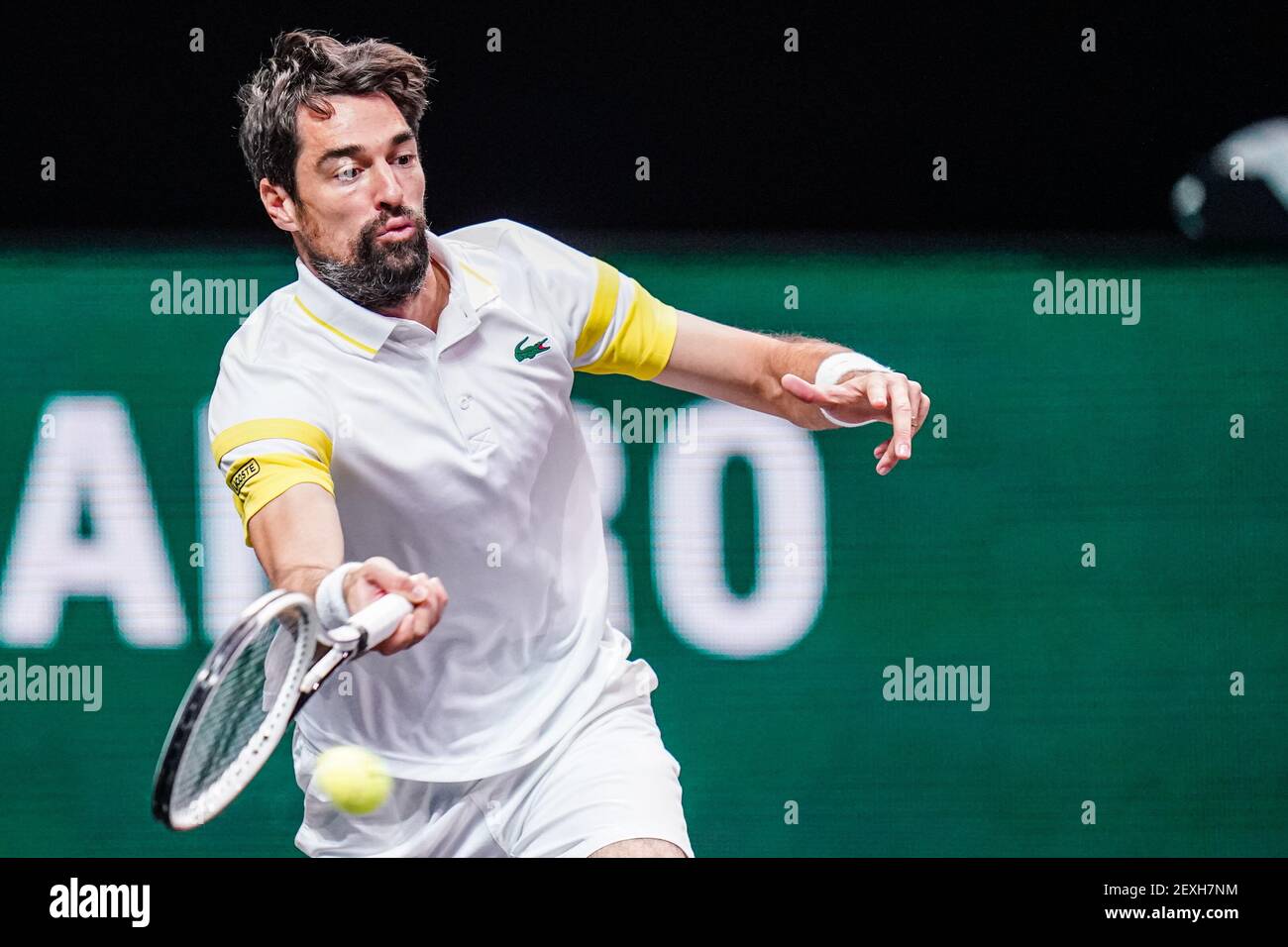 ROTTERDAM, NIEDERLANDE - MÄRZ 4: Jeremy Chardy aus Frankreich während seines Spiels gegen David Goffin aus Belgien beim ABN AMRO World Tennis Tournamen 48th Stockfoto