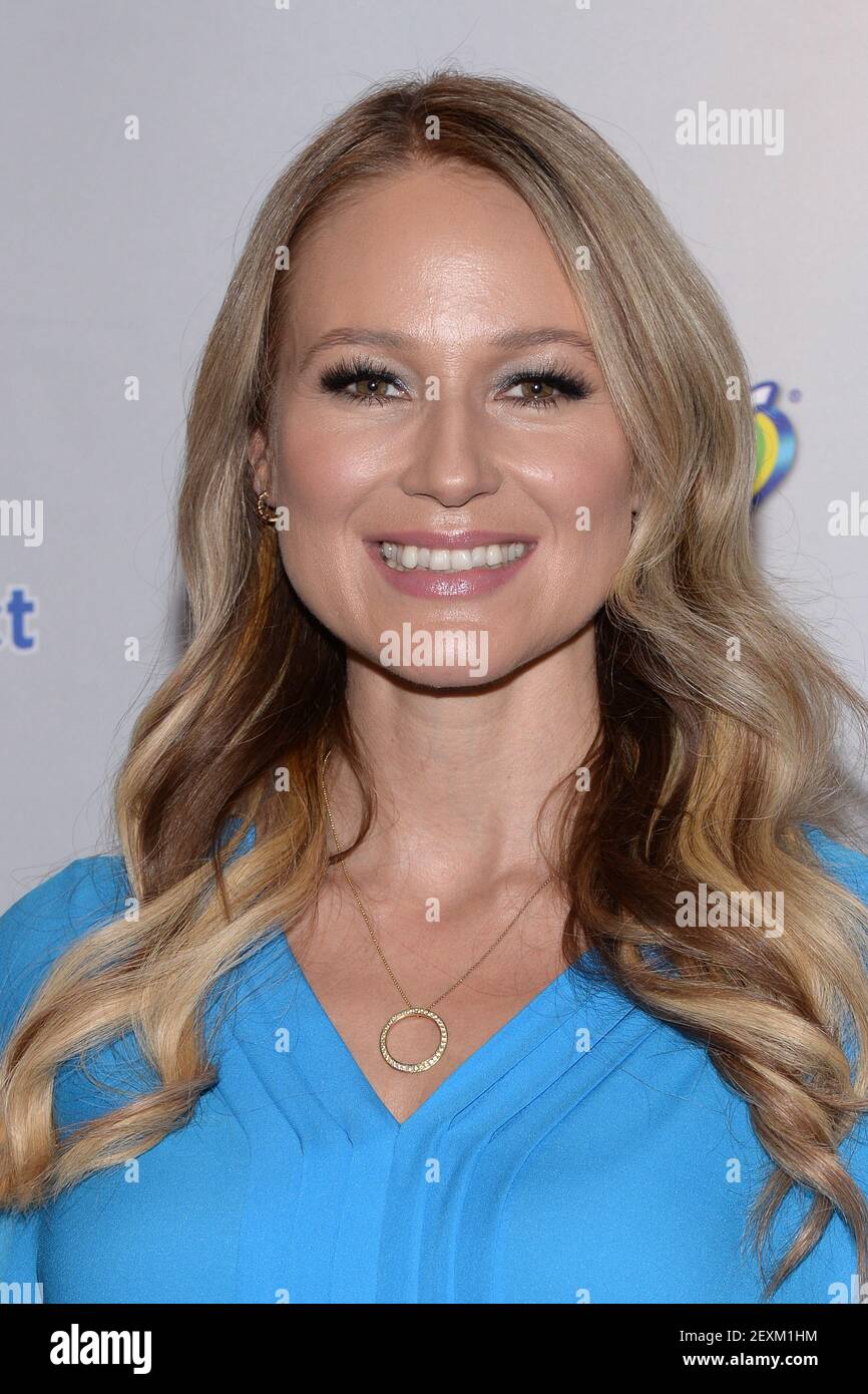 Der SingerSongwriter Jewel (geb. Jewel Kilcher) stellt am 20. Februar