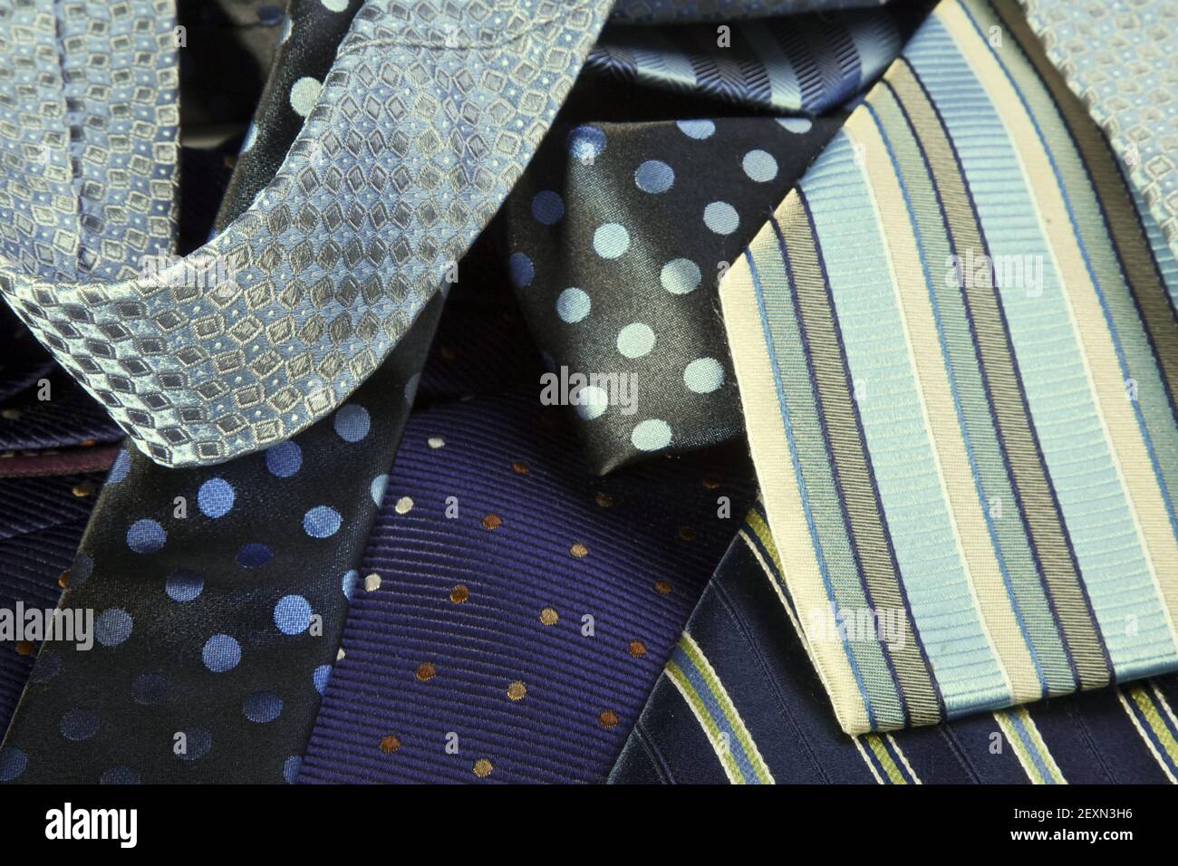Krawatten Mit Herren-Ausschnitt Stockfoto