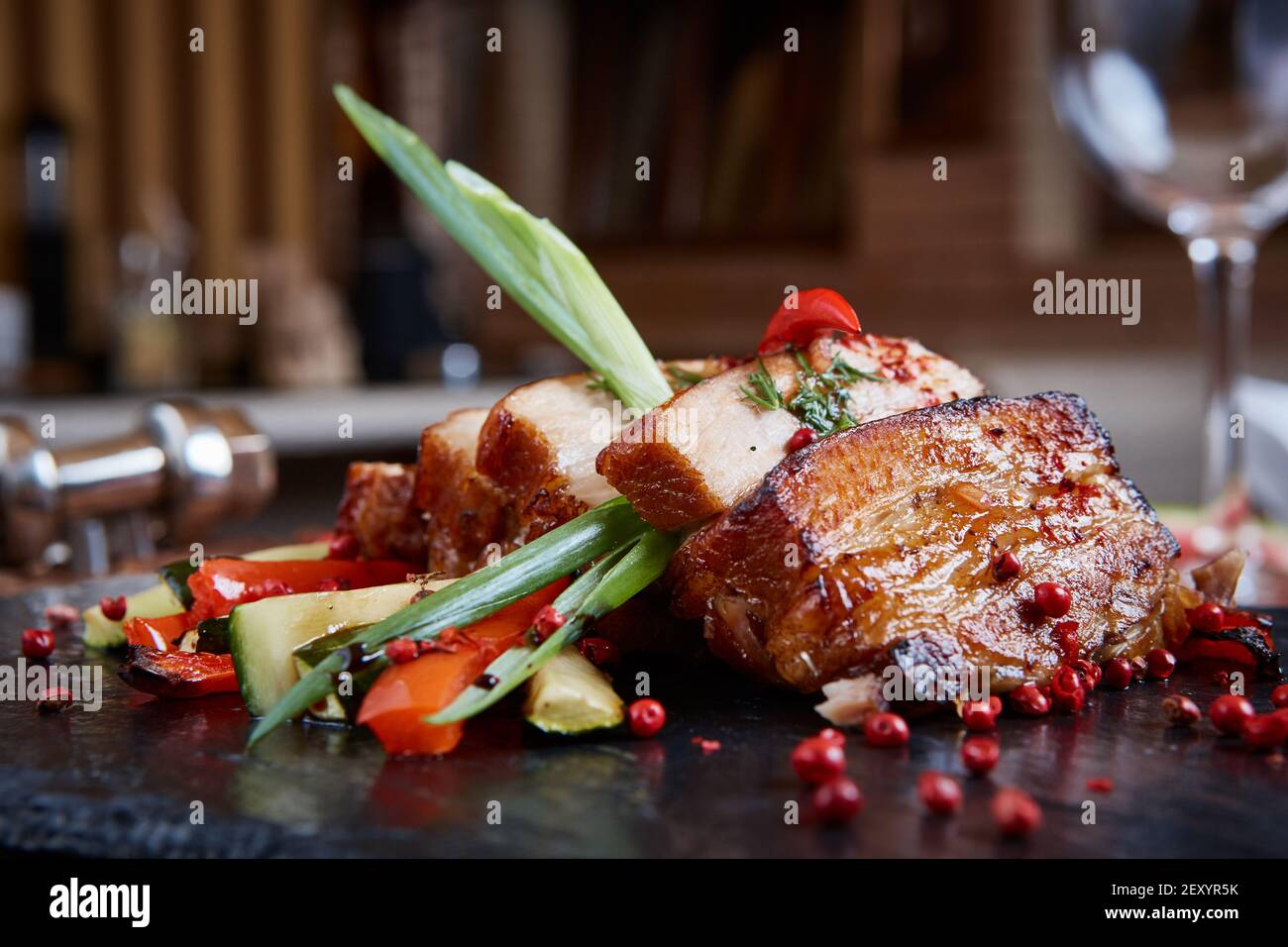 Gebratenes Schweinefleisch Stockfoto