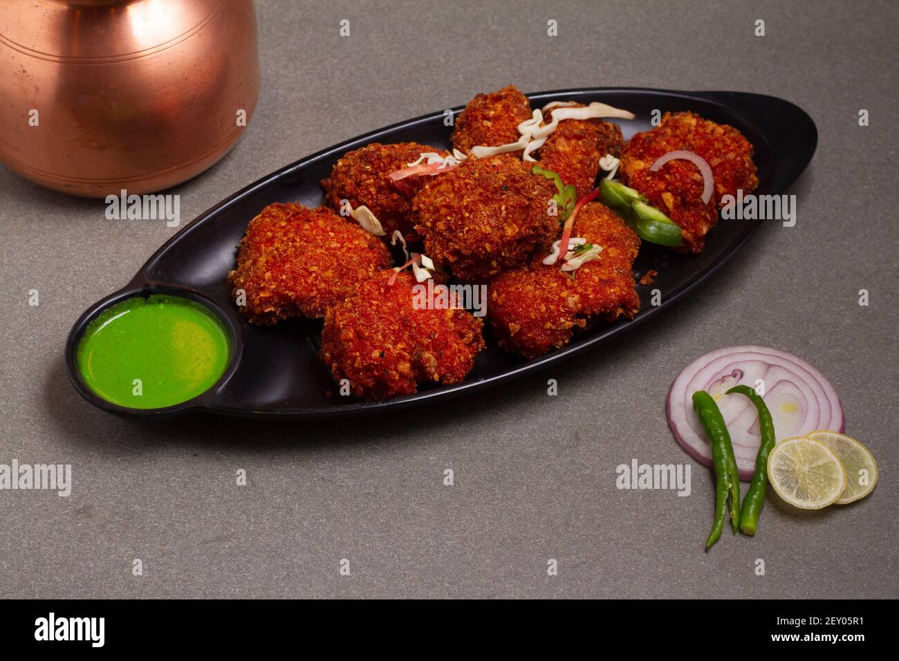 Bombay Duck Fry, das vor Ort in Mumbai als heißt Bombil-Pommes Stockfoto