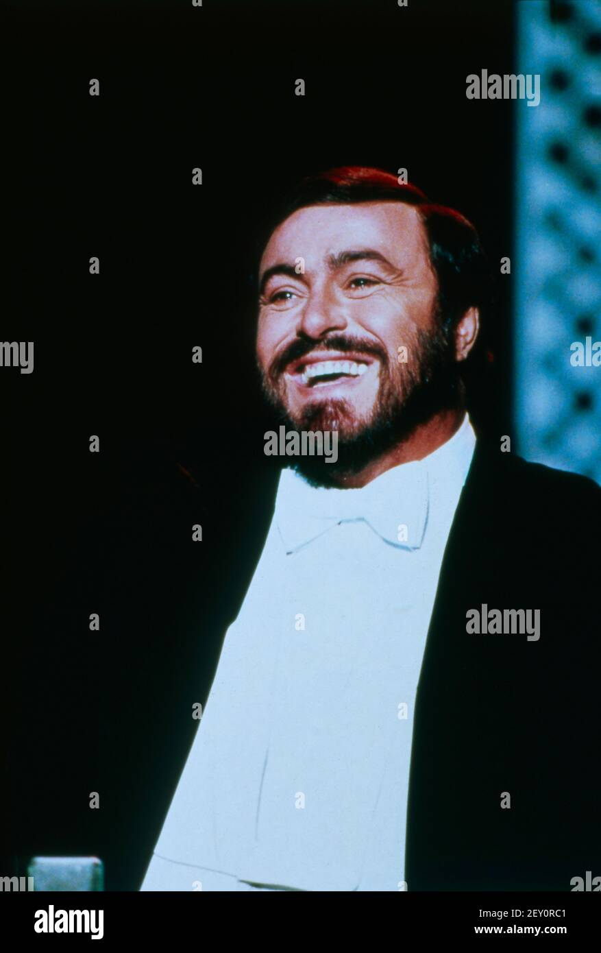 Luciano Pavarotti, italienischer Opernsänger und einer der größten Tenöre des 20. Jahrhundert, Porträt, 1990. Luciano Pavarotti, italienischer Opernsänger und einer der größten Tenöre des 20th. Jahrhunderts, Portrait, 1990 Stockfoto