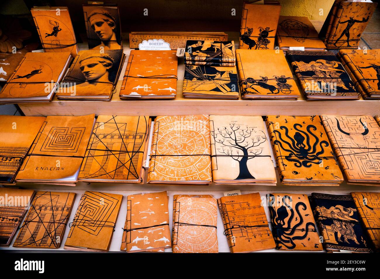 Alter Ledermarkt in Chania, einer venezianischen Küstenstadt auf der griechischen Insel Kreta. Stockfoto