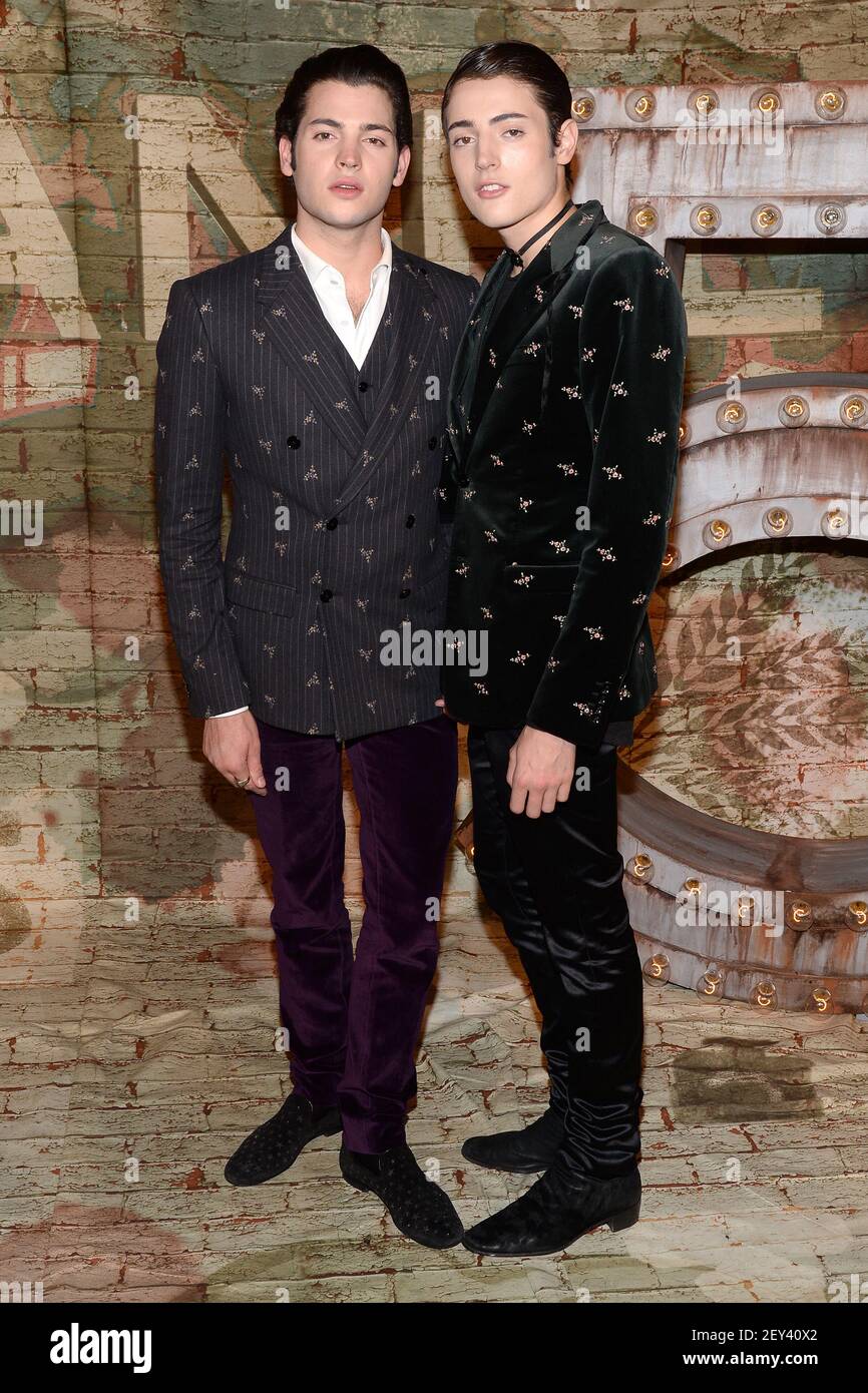 (L-R) Peter Brent Jr. und Harry Brent nehmen am CHANEL Dinner Teil, das NÂ¡5 DEN FILM von Baz Luhrmann am 13. Oktober 2014 in New York, NY, feiert. (Foto von Anthony Behar/Sipa USA) Stockfoto