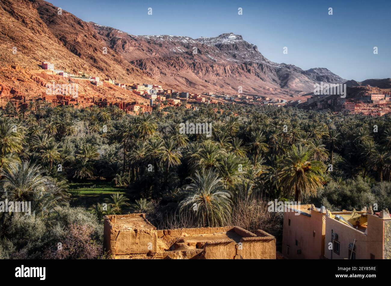 Lokale marokkanische Wüste Stadt Stockfoto