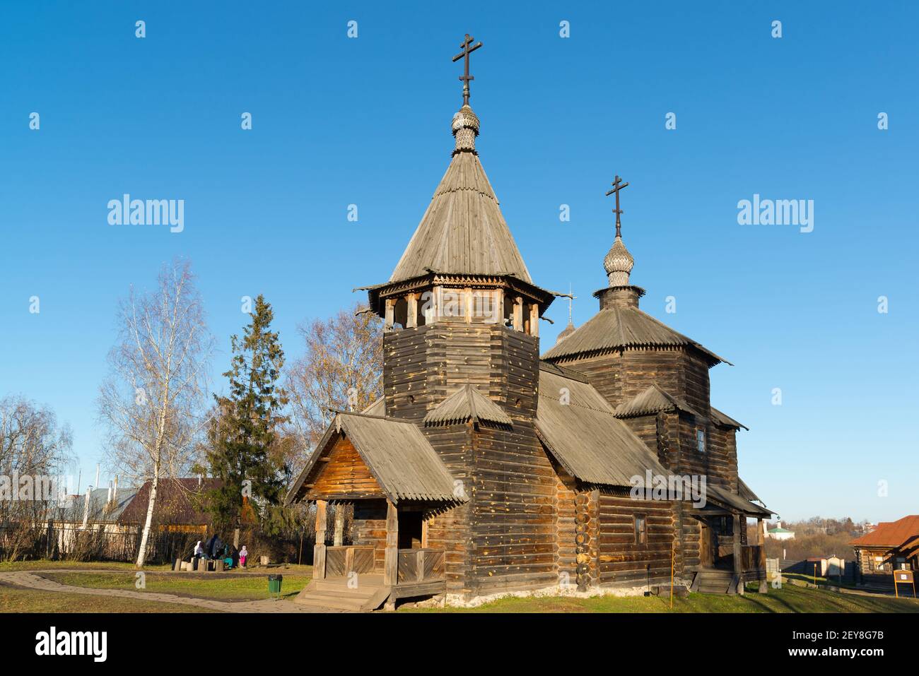 Susdal, Russland - 6. November 2015.    Museum Holzarchitektur im goldenen touristischen ring Stockfoto