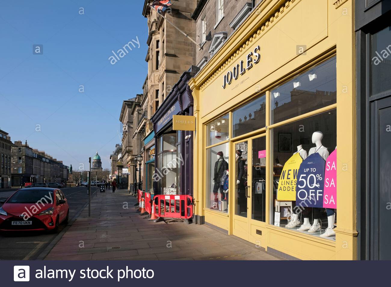 Joules Modekette, vorübergehend geschlossen wegen der Covid-19 Coronavius Pandemie, George Street, Edinburgh, Schottland Stockfoto