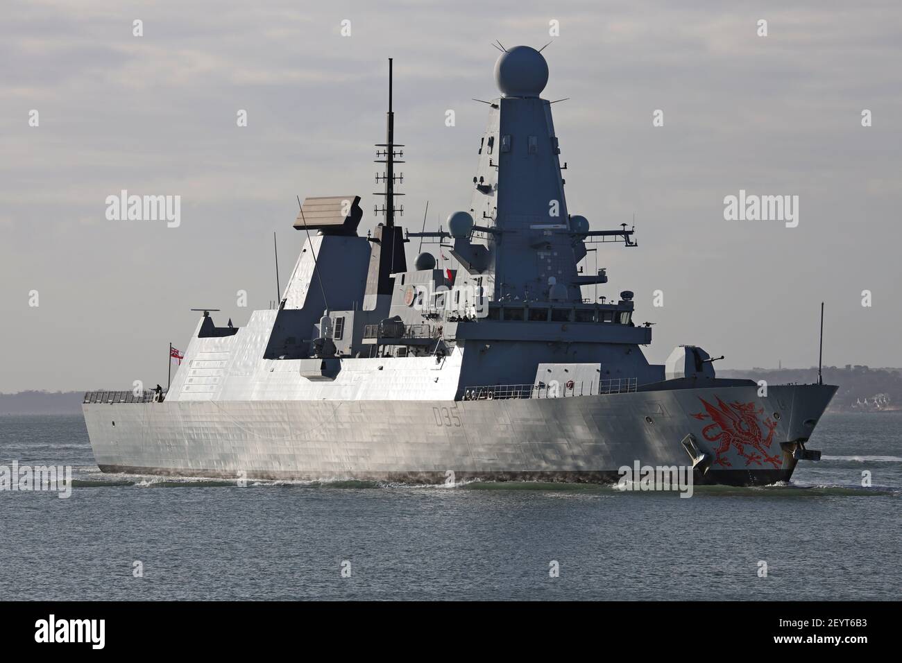 Hms dragon royal navy Fotos und Bildmaterial in hoher Auflösung Alamy